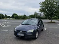 Usata Ford Focus 101 CV (74 kW) 2006 Blu Utilitaria
