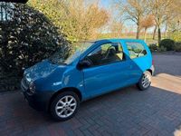 Second-hand Renault Twingo Expression 58 CP (42 kW) 2003 Albastru Hatchback