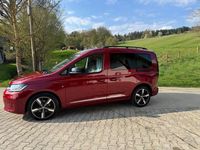 Gebraucht VW Caddy Move 122 PS (89 kW) 2021 Rot Van / Kleinbus