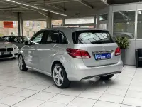 Gebraucht Mercedes B180 109 PS (80 kW) 2015 Polarsilber Van / Kleinbus