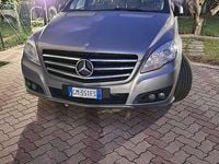Gebraucht Mercedes R350 265 PS (194 kW) 2011 Grau Van / Kleinbus