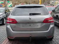 Gebraucht Peugeot 308 132 PS (97 kW) 2019 Kca  lack grau artense Kombi
