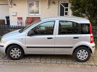 Używany Fiat Panda 69 KM (50 kW) 2011 Srebrny Hatchback