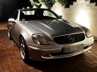 Gebraucht Mercedes SLK200 163 PS (119 kW) 2000 Silber Cabrio