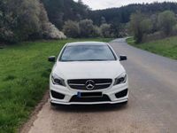 gebraucht Mercedes CLA250 AMG Line Night Paket / Panorama / ILS / Parkassist