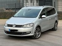 Gebraucht VW Sharan Highline 177 PS (130 kW) 2019 Silber Van / Kleinbus