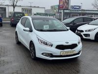 Gebraucht Kia Ceed Spirit 135 PS (99 kW) 2012 Weiß Kleinwagen