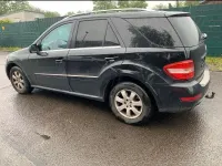 Gebraucht Mercedes ML350 224 PS (164 kW) 2009 Schwarz SUV