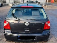 Gebraucht VW Polo Basis 75 PS (55 kW) 2002 Schwarz Limousine