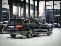 Gebraucht Mercedes E400 Avantgarde 330 PS (242 kW) 2022 Schwarz  unilack Kombi