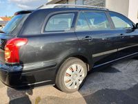 Gebraucht Toyota Avensis Sol 129 PS (94 kW) 2004 Mysticschwarz mica Kombi