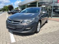 Gebraucht Opel Astra Energy 140 PS (102 kW) 2014 Silber Limousine