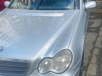 Gebraucht Mercedes C200 110 PS (80 kW) 2004 Silber Limousine
