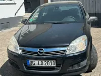 Gebraucht Opel Astra 115 PS (84 kW) 2008 Schwarz Kleinwagen