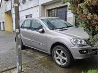 Gebraucht Mercedes ML420 306 PS (225 kW) 2008 Gold SUV