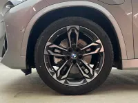 Gebraucht BMW X1 Efficient Dynamics 326 PS (239 kW) 2025 Spacesilber metallic SUV