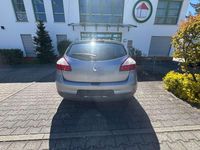 Gebraucht Renault Mégane Dynamique 110 PS (80 kW) 2009 Silber Limousine