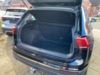 Gebraucht VW Tiguan Active 150 PS (110 kW) 2023 Schwarz SUV