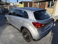 Gebraucht Mitsubishi ASX Diamant Edition 117 PS (86 kW) 2016 Coolsilber (m) SUV