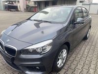 Gebraucht BMW 218 136 PS (100 kW) 2016 Mineralgrau metallic Van / Kleinbus