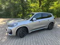 Gebraucht BMW iX1 Performance 230 kW (313 PS) 2023 Gold SUV