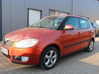 Gebraucht Skoda Fabia Style 69 PS (50 kW) 2009 Orange Limousine