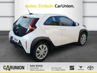 Neu Toyota Aygo X 72 PS (52 kW) 2026 Schneeweiß SUV