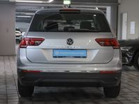 gebraucht VW Tiguan 1.5TSi DSG Active R-Kamera ACC SideAssist Navi 18Zoll LED