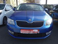 Gebraucht Skoda Octavia Ambition 179 PS (131 kW) 2016 Blau Kleinwagen