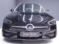 Gebraucht Mercedes C300 AMG 265 PS (194 kW) 2024 Unilack schwarz Kombi