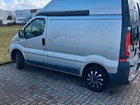 Second-hand Opel Vivaro 114 CP (83 kW) 2013 Argintiu Monovolum