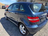 Gebraucht Mercedes B200 136 PS (100 kW) 2007 Blau Van / Kleinbus