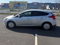 Gebraucht Ford Focus Titanium 116 PS (85 kW) 2012 Silber Limousine