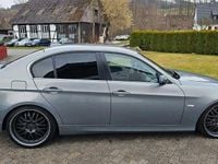 Gebraucht BMW 325 Performance 218 PS (160 kW) 2005 Grau Limousine