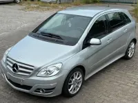 Gebraucht Mercedes B150 95 PS (69 kW) 2008 Silber Van / Kleinbus