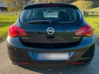 Gebraucht Opel Astra 87 PS (63 kW) 2011 Schwarz Limousine