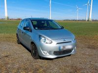 Gebraucht Mitsubishi Space Star 71 PS (52 kW) 2014 Silber Van / Kleinbus