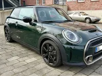 Gebraucht Mini Cooper S Resolute Edition 178 PS (130 kW) 2024 Grün Kleinwagen