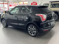 Gebraucht SsangYong Tivoli Quartz 116 PS (85 kW) 2016 Schwarz SUV