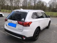 Begagnad Mitsubishi Outlander 150 HK (110 kW) 2017 Vit SUV