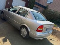 Gebraucht Opel Astra 125 PS (91 kW) 2002 Silber Limousine