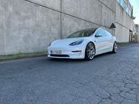 gebraucht Tesla Model 3 Performance Showfahrzeug 2022 TM3R