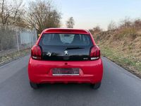 Gebraucht Peugeot 108 Active 69 PS (50 kW) 2015 Rot Kleinwagen