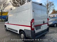 Gebraucht Peugeot Boxer 131 PS (96 kW) 2012 Weiß Van