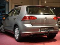 Gebraucht VW Golf VII Comfortline 125 PS (91 kW) 2016 Grau Limousine