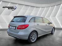 Gebraucht Mercedes B250 211 PS (155 kW) 2014 Silber Van / Kleinbus
