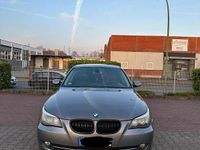 Gebraucht BMW 530 248 PS (182 kW) 2008 Grau Limousine
