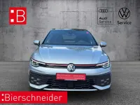 Gebraucht VW Golf VIII Pro 265 PS (194 kW) 2024 Silber Limousine