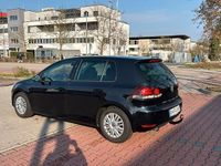 Gebraucht VW Golf VII 105 PS (77 kW) 2012 Schwarz Limousine