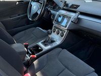 Gebraucht VW Passat 115 PS (84 kW) 2006 Grau Limousine